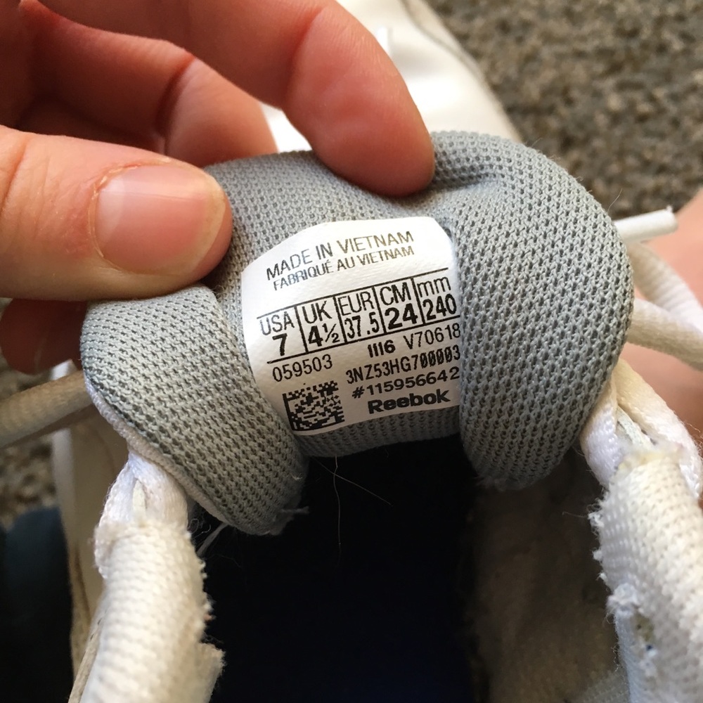White Reebok sneakers - Picture 5 of 6